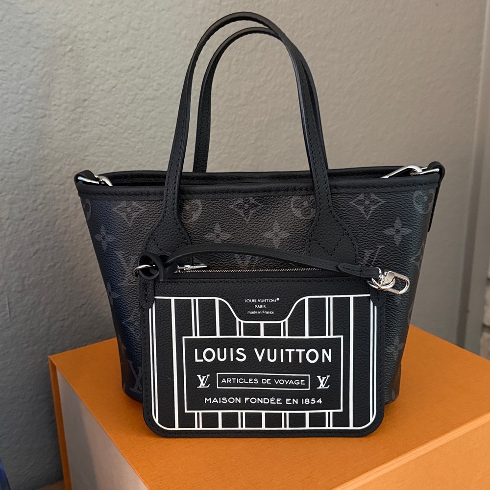 LOUIS VUITTON NEVERFULL BANDOLIÈRE INSIDE OUT BB - Picture 4 of 15